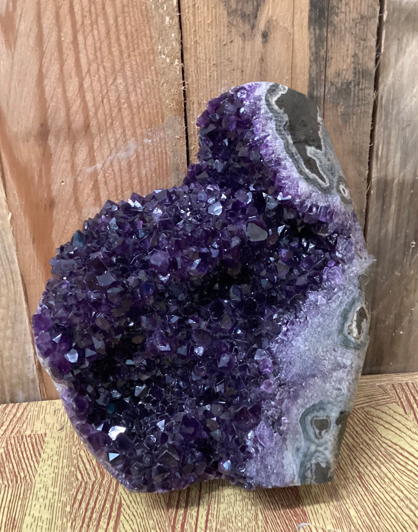 Amethyst Tiger Carving