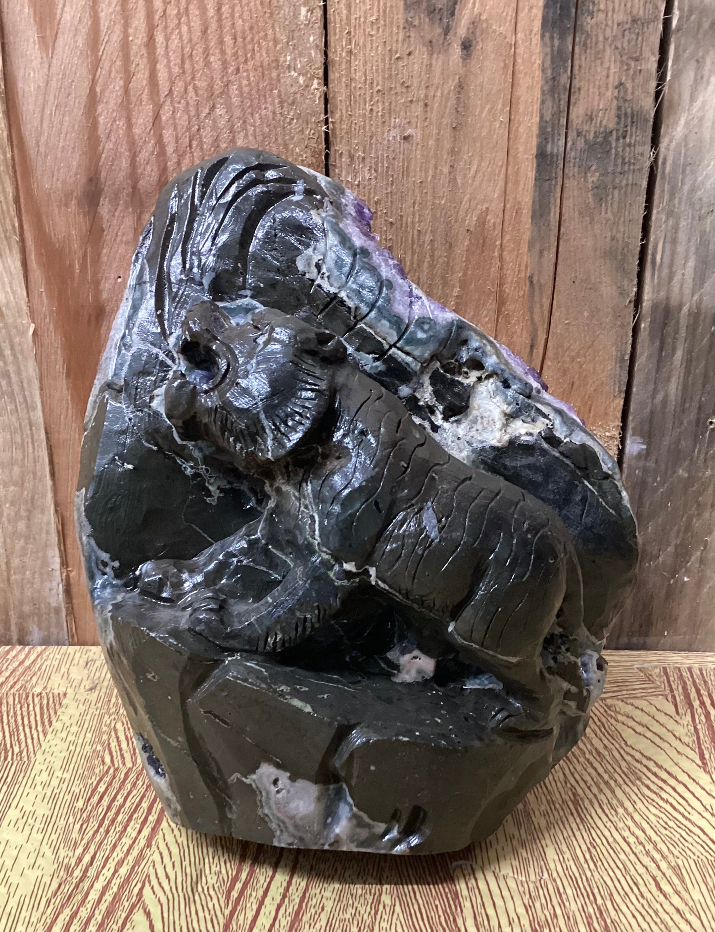 Amethyst Tiger Carving